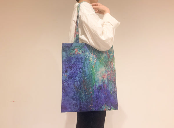 What colors do   トートバック