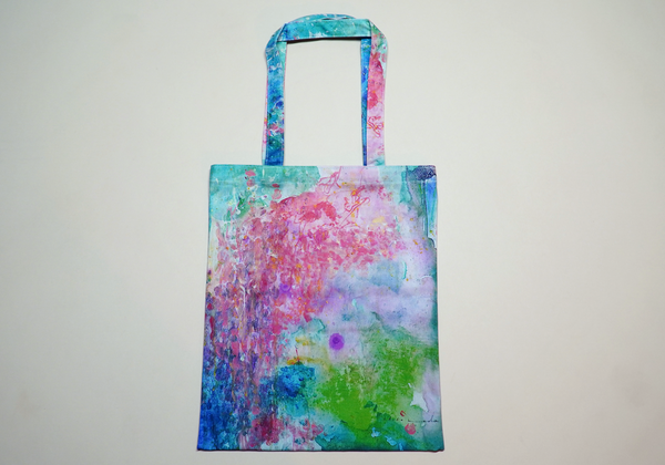 What colors do   トートバック